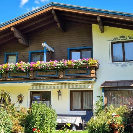 Gaestehaus Scharler Neukirchen am Großvenediger Buitenkant foto