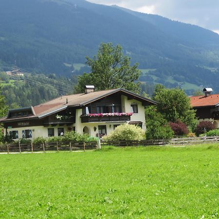 Gaestehaus Scharler Neukirchen am Großvenediger Buitenkant foto