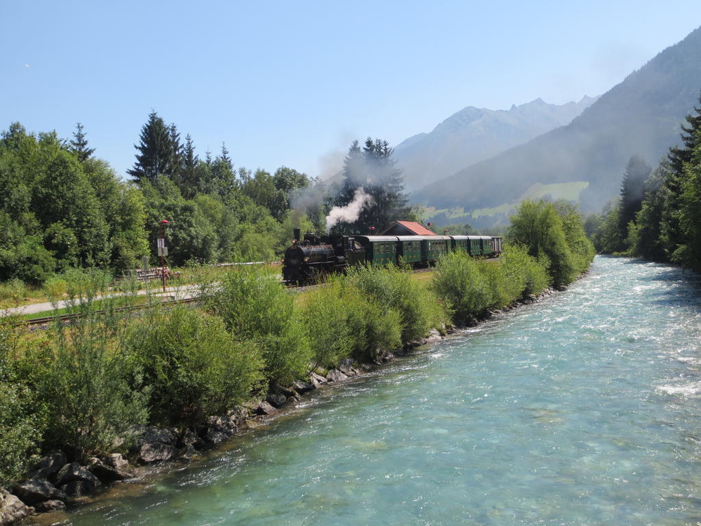 Gaestehaus Scharler Neukirchen am Großvenediger Buitenkant foto