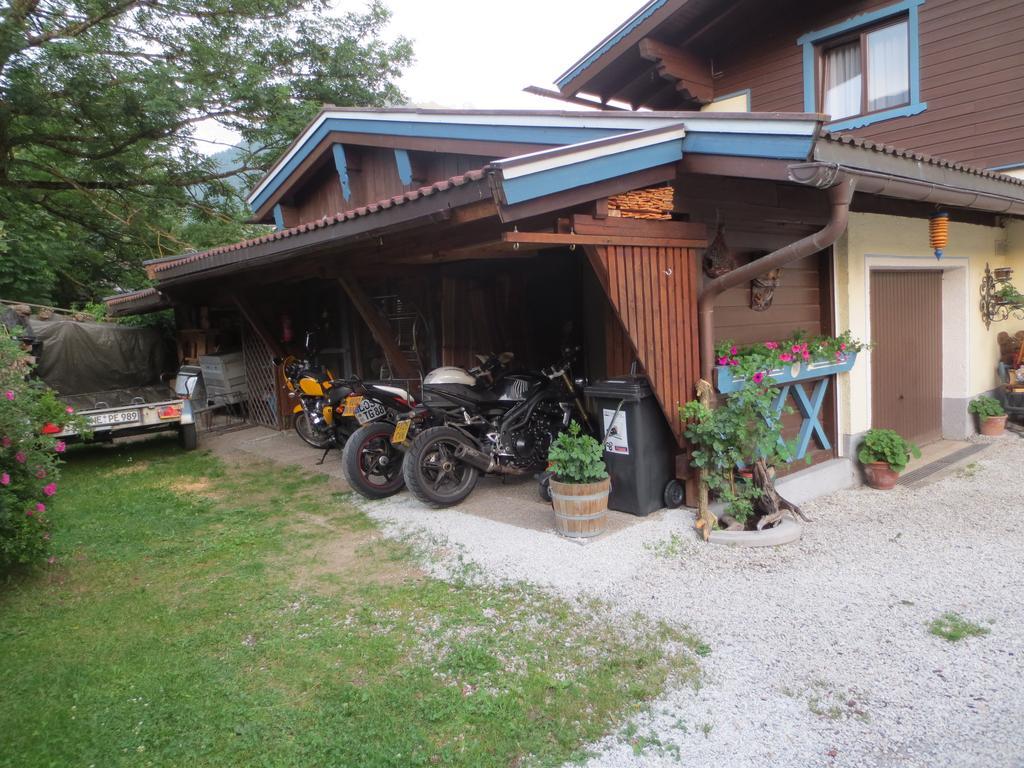 Gaestehaus Scharler Neukirchen am Großvenediger Buitenkant foto